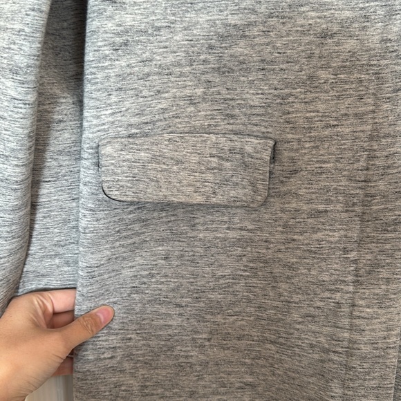 Lululemon New Form Coat - Space Grey size 2 - Picture 6 of 8